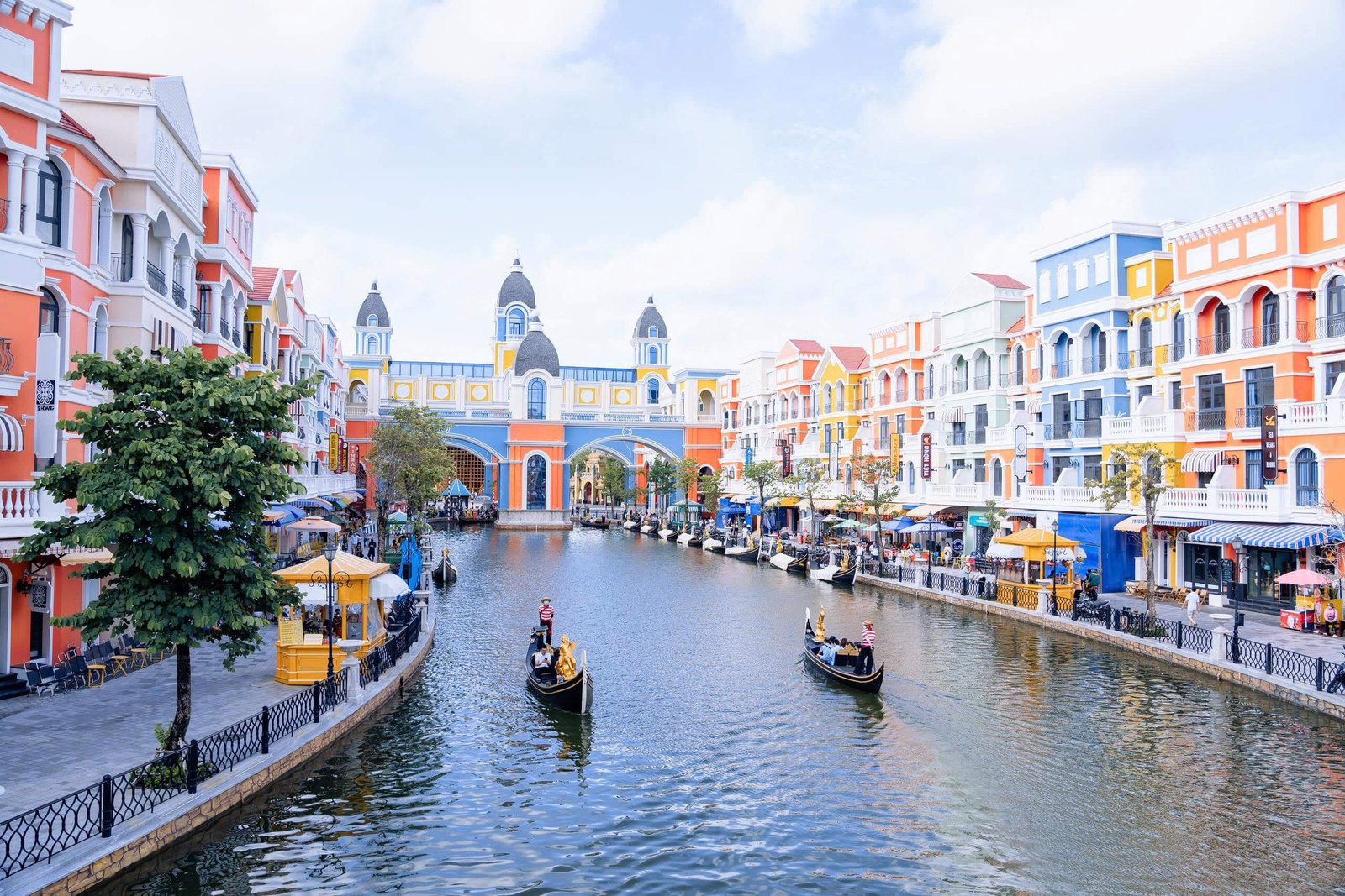 KHÁNH CHÂU – NHÀ PHÂN PHỐI PHỤ TÙNG XE MÁY CHÍNH HIỆU HÀNG ĐẦU TẠI VIỆT NAM