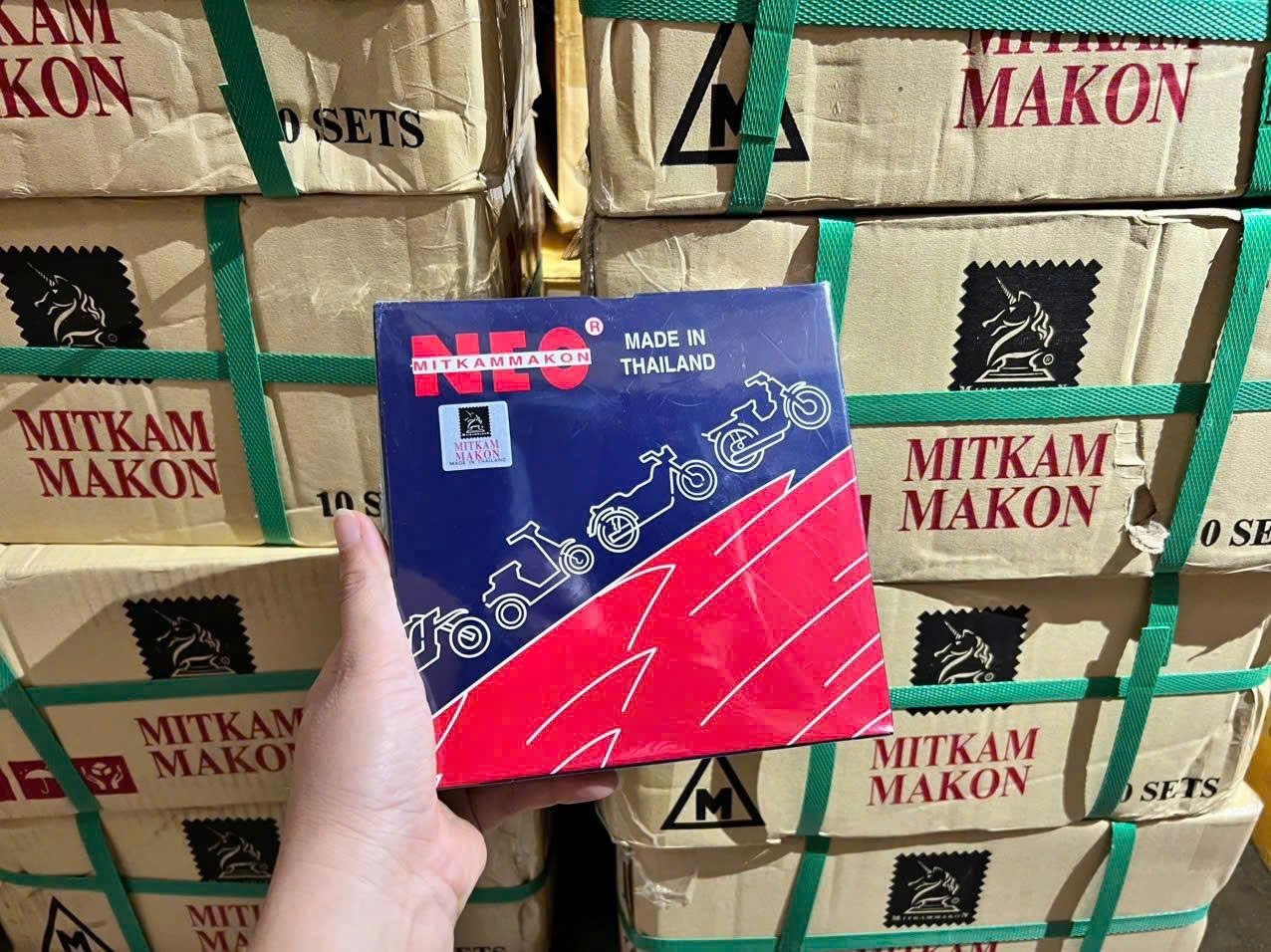 NHÔNG SÊN DĨA NEO MITKAMMAKON